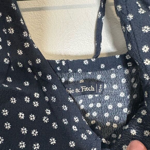 Abercrombie and fitch Daisy Dot cross back Dress - Picture 3 of 4